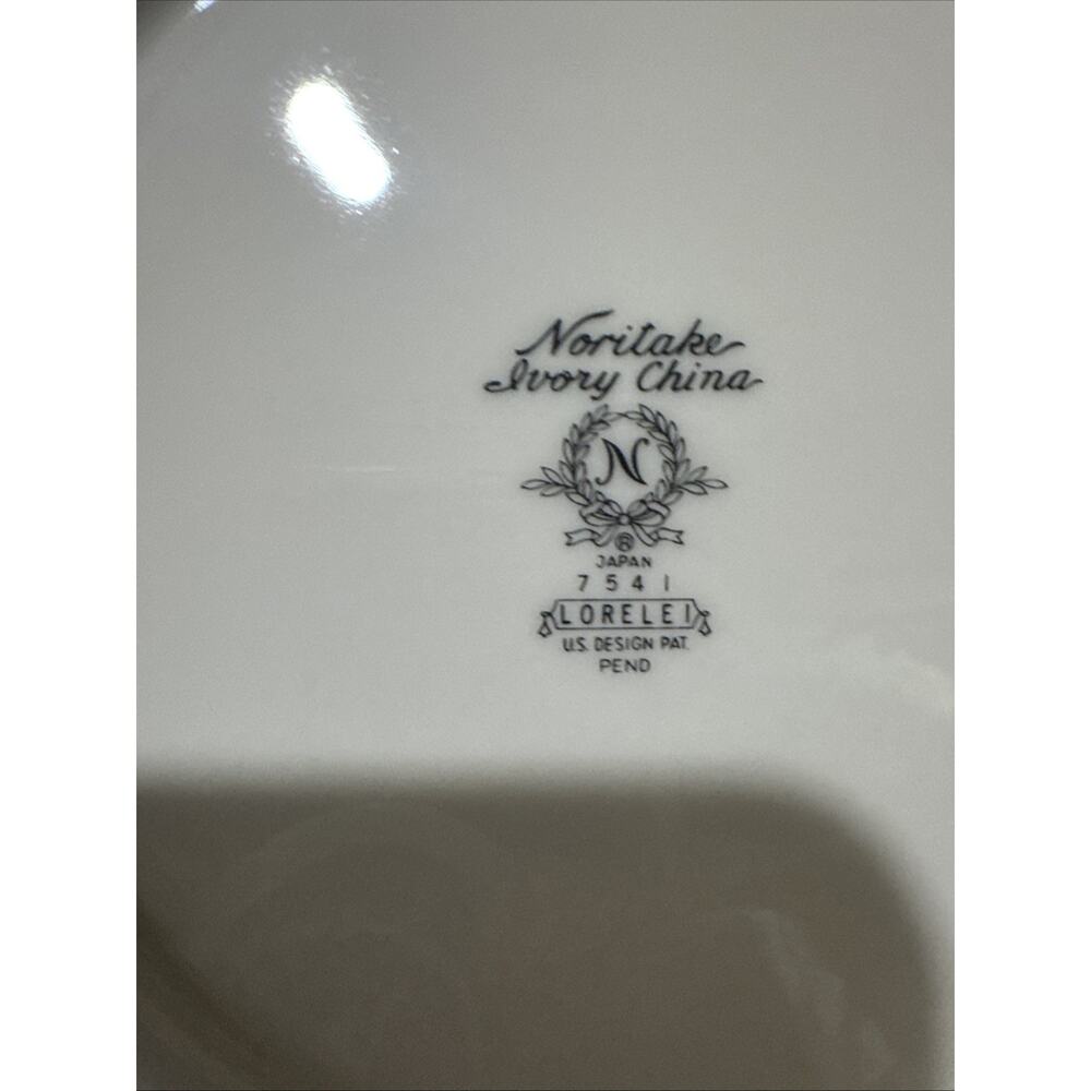 Noritake Lorelei 7541 Lot of 4 Salad Plates 8 1/4" - Picture 4 of 5